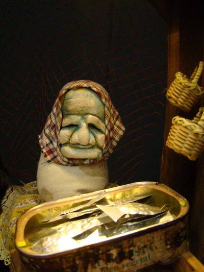 Mãos de Sal - Lambe Lambe . 4